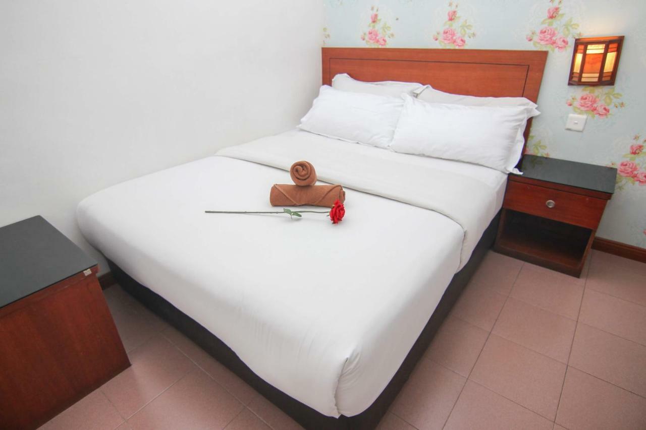 Rose Cottage Hotel Taman Daya Johor Bahru Eksteriør billede